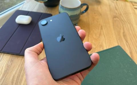 苹果，给iPhone发布会出个难题吧：发布些真正亲民的产品