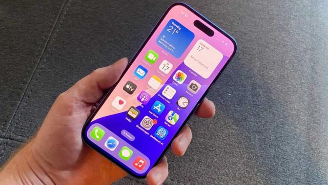 全屏无凹槽的iPhone可能需要再等5年