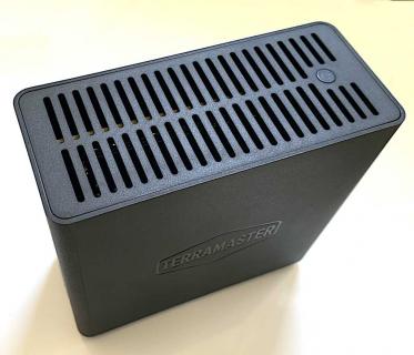 TerraMaster D4 SSD 评测：高速NVMe，USB4 RAID