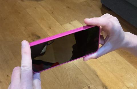 爆料称iPhone 17 Pro相机将迎三大颠覆性升级：8倍光变、专业应用及双控制键