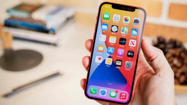iOS 版本全览：从最初到最新的每一次更新