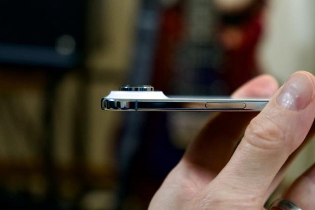 iPhone Air惨遭滑铁卢 早该料到如此结局